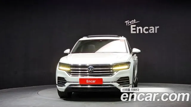 2021 Volkswagen Touareg 3rd Gen 3.0 Tdi Prestige Sold VIN WVGZZZCRZMD012196 – front exterior