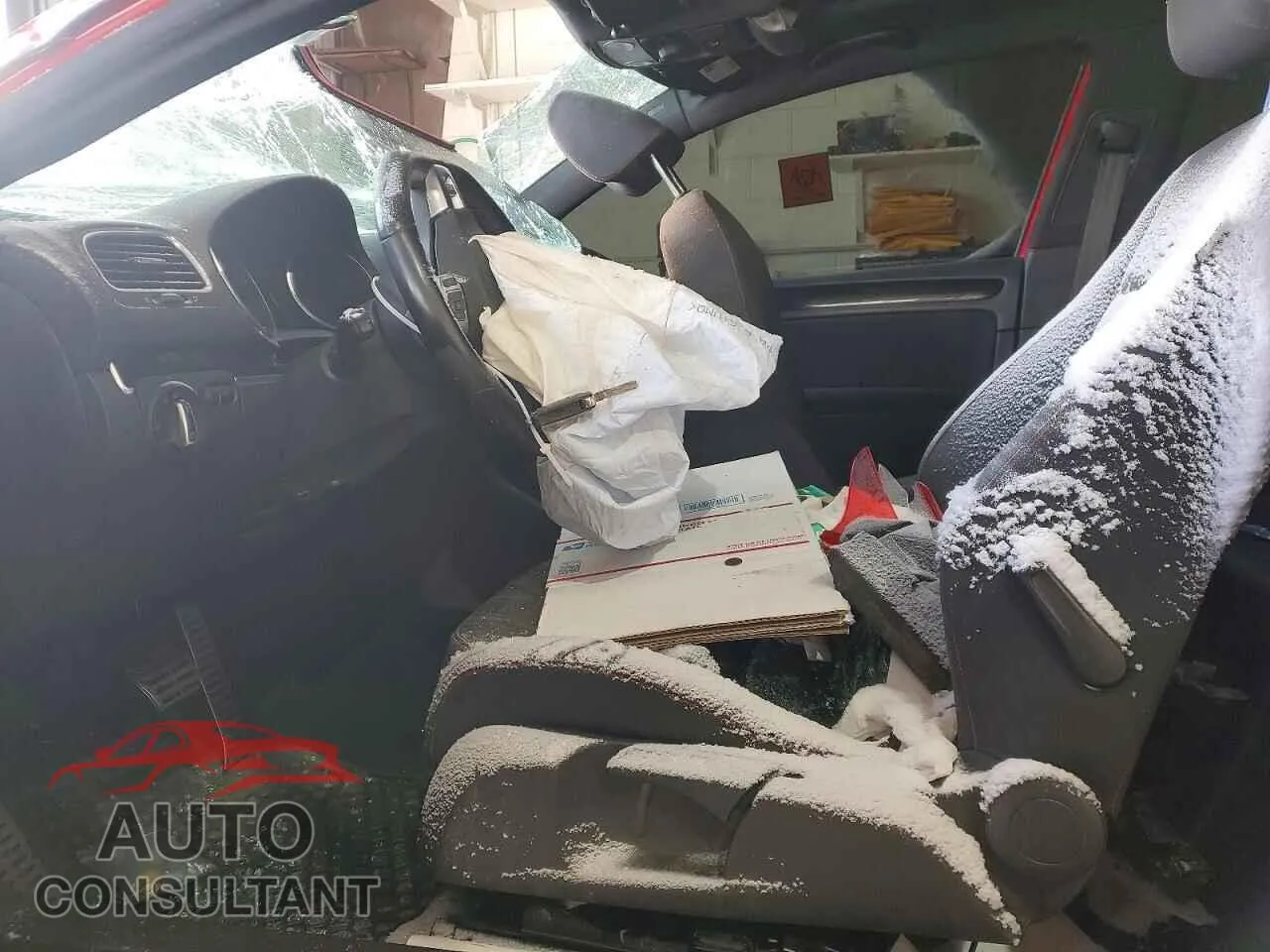 2011 VOLKSWAGEN GTI Damaged VIN WVWFV7AJ4BW028587 – exterior detail