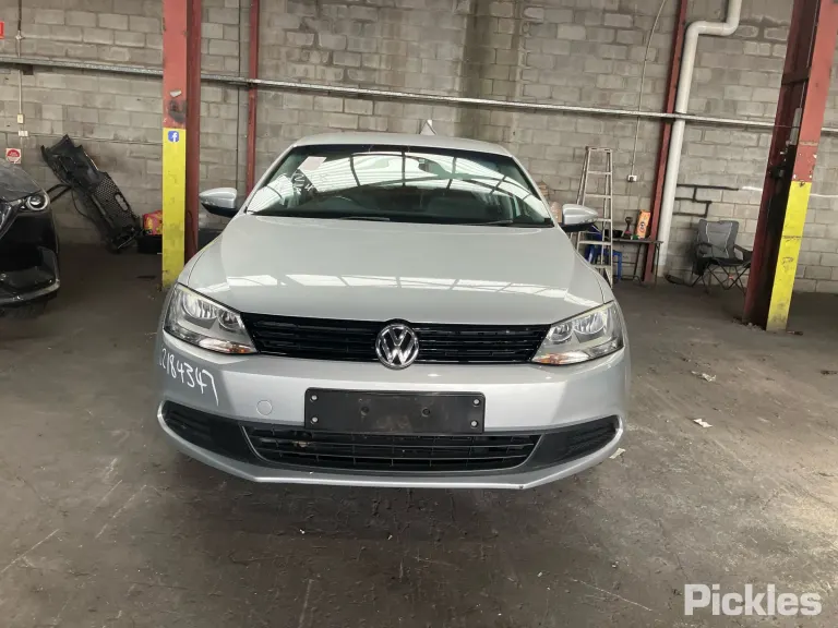 2013 Volkswagen Jetta Damaged VIN WVWZZZ16ZDM021131 – odometer reading