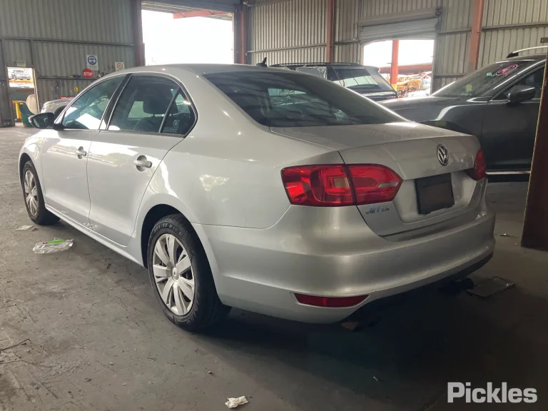 2013 Volkswagen Jetta Damaged VIN WVWZZZ16ZDM021131 – photo 11