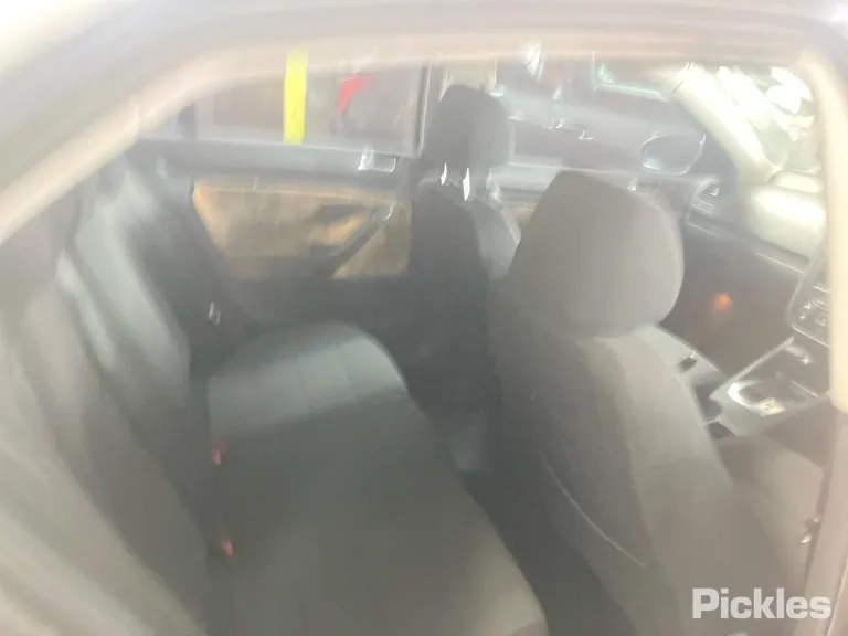 2011 Volkswagen Jetta Used VIN WVWZZZ1KZAM168484 – side profile