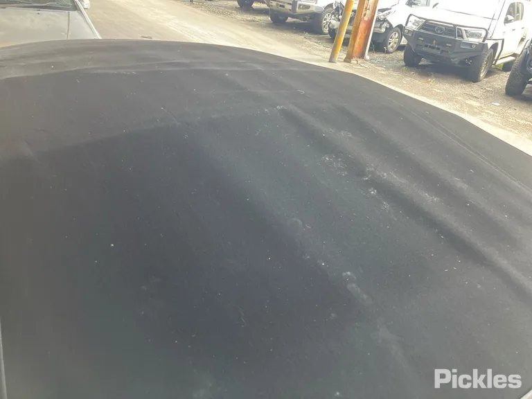 2007 Volkswagen Beetle Used VIN WVWZZZ1YZ7M418085 – trunk area