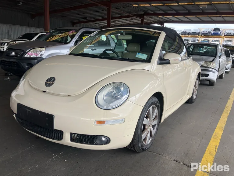 2007 Volkswagen Beetle Used VIN WVWZZZ1YZ7M418085 – photo 21