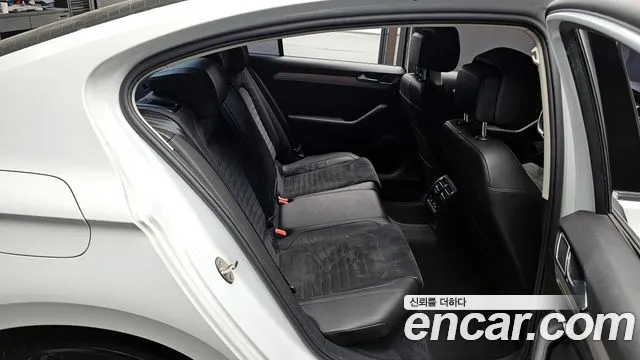 2018 Volkswagen Passat GT (B8) 2.0 TDI Sold VIN WVWZZZ3CZJE118334 – photo 17