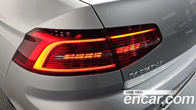 2018 Volkswagen Passat Gt (B8) 2.0 Tdi Premium Sold VIN WVWZZZ3CZJE127536 – front exterior