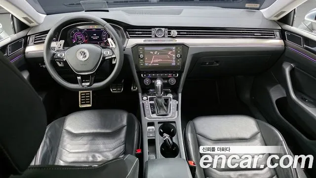 2019 Volkswagen Arteon 2.0 TDI Prestige Sold VIN WVWZZZ3HZKE014946 – dashboard