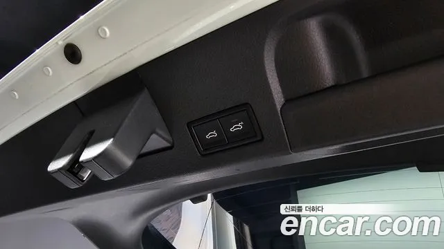 2019 Volkswagen Arteon 2.0 TDI Premium Sold VIN WVWZZZ3HZKE019025 – side profile