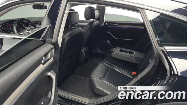2019 Volkswagen Arteon 2.0 TDI Premium Sold VIN WVWZZZ3HZKE022610 – interior seats