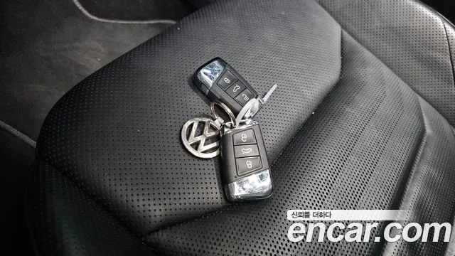 2019 Volkswagen Arteon 2.0 TDI Premium Sold VIN WVWZZZ3HZKE022610 – photo 23