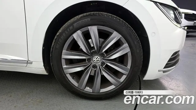 2020 Volkswagen Arteon 2.0 TDI Premium Sold VIN WVWZZZ3HZLE019584 – exterior detail