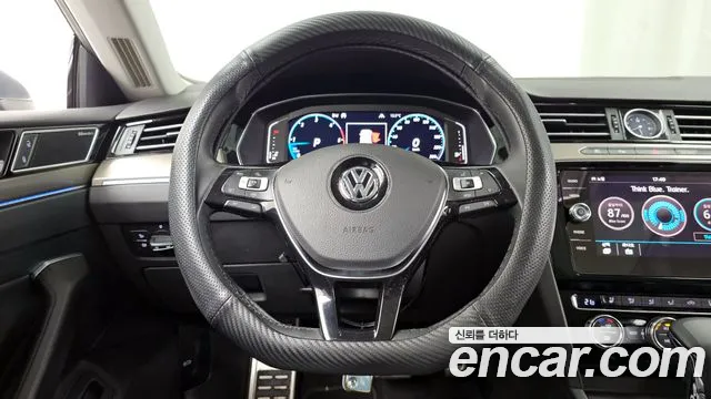 2020 Volkswagen Arteon 2.0 TDI Prestige Sold VIN WVWZZZ3HZLE021433 – engine bay