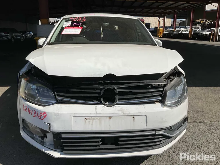 2015 Volkswagen Polo VIN WVWZZZ6RZGU020755