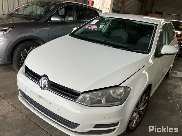 2014 Volkswagen Golf Used VIN WVWZZZAUZEW309837 – photo 19