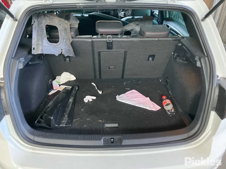 2015 Volkswagen Golf Damaged VIN WVWZZZAUZGW081264 – photo 16