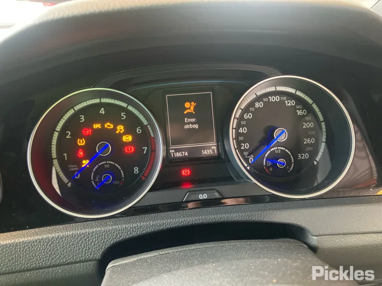 2016 Volkswagen Golf Damaged VIN WVWZZZAUZGW225460 – photo 15