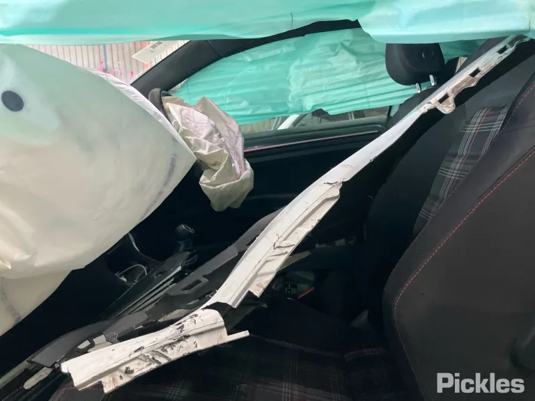 2018 Volkswagen Golf Damaged VIN WVWZZZAUZJW134274 – photo 21