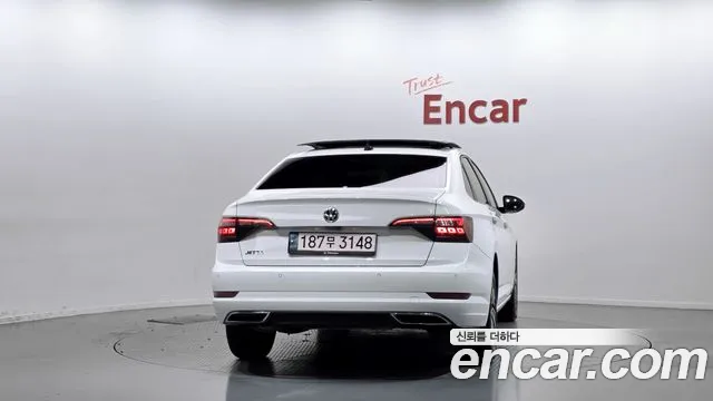 2021 Volkswagen Jetta 7th Gen 1.4 TSI Prestige Sold VIN WVWZZZBUZMM091423 – exterior detail
