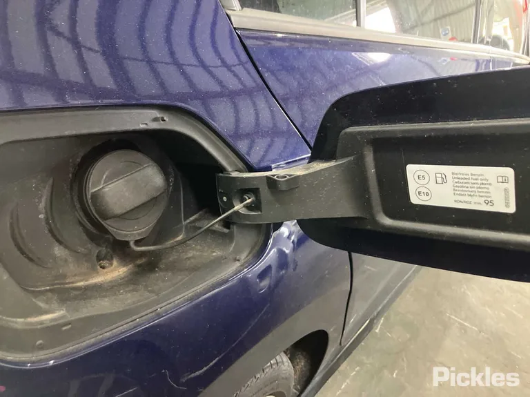2023 Volkswagen Golf Used VIN WVWZZZCD1PW176708 – side profile 2023 Volkswagen Golf Used VIN WVWZZZCD1PW176708 – side profile