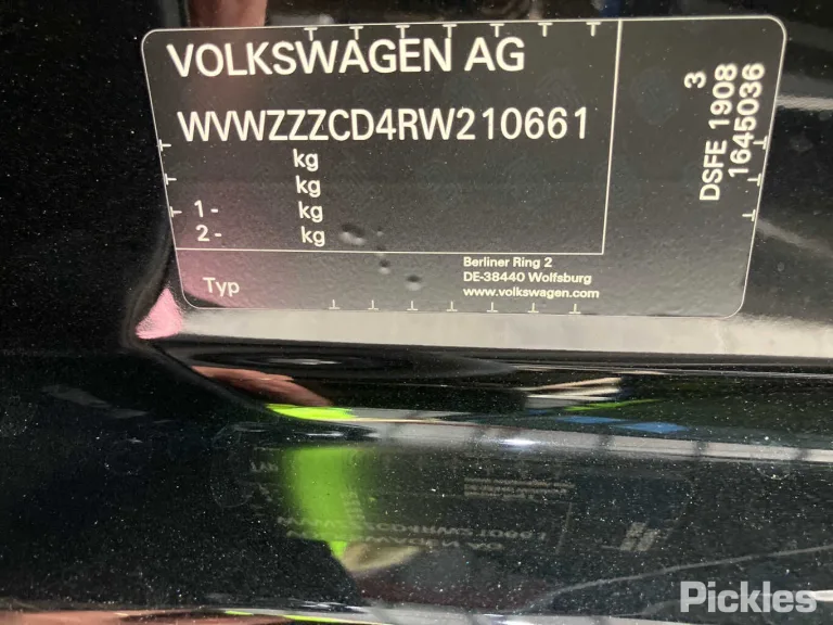 2024 Volkswagen Golf Damaged VIN WVWZZZCD4RW210661 – exterior detail