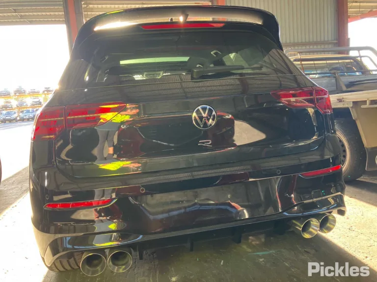 2024 Volkswagen Golf Damaged VIN WVWZZZCD4RW210661 – photo 13