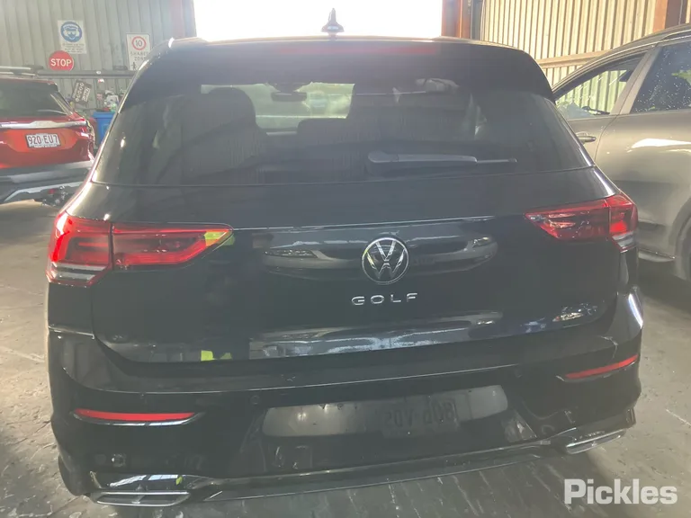 2023 Volkswagen Golf Used VIN WVWZZZCD9PW201659 – photo 17