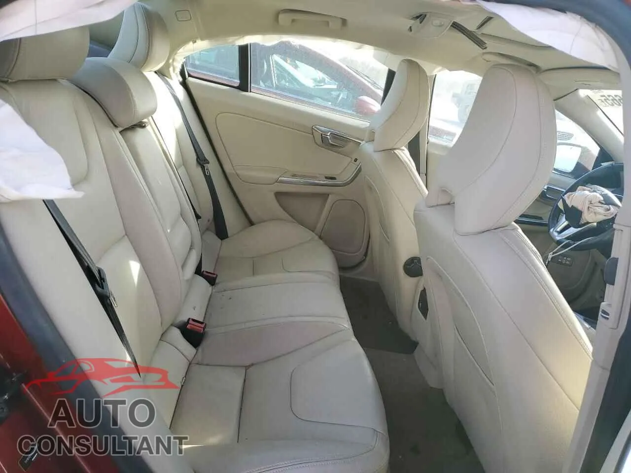 2013 VOLVO S60 Damaged VIN YV1612FH0D2221179 – odometer reading