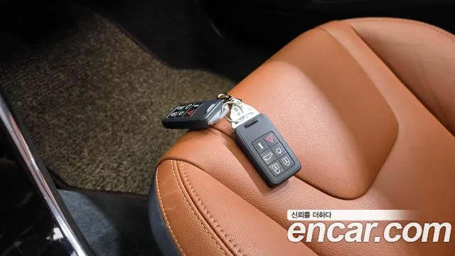 2018 Volvo S60 T5 Sold VIN YV1FS40MDJ2464913 – exterior detail