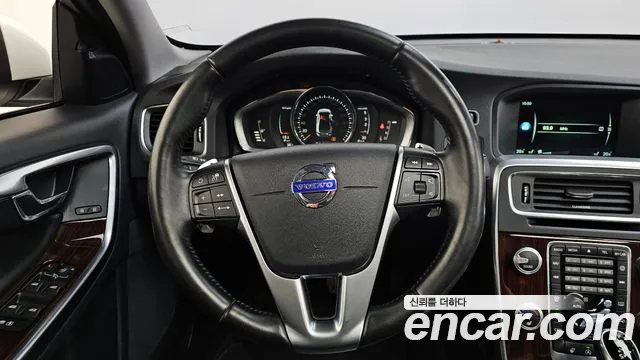 2017 Volvo S60 D4 Sold VIN YV1FSA8BDH2433013 – front exterior