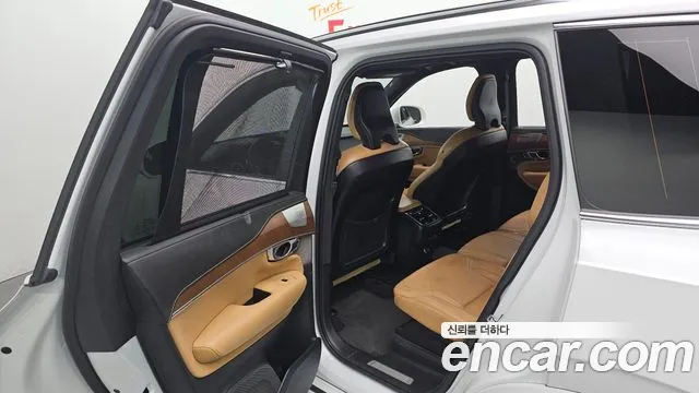 2019 Volvo XC90 2nd Gen D5 Inscription Sold VIN YV1LF68TCK1427285 – photo 12