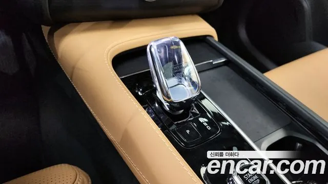 2024 Volvo XC90 2nd Gen T8 Ultimate Bright Hybrid Sold VIN YV1LFH601R1234859 – exterior detail
