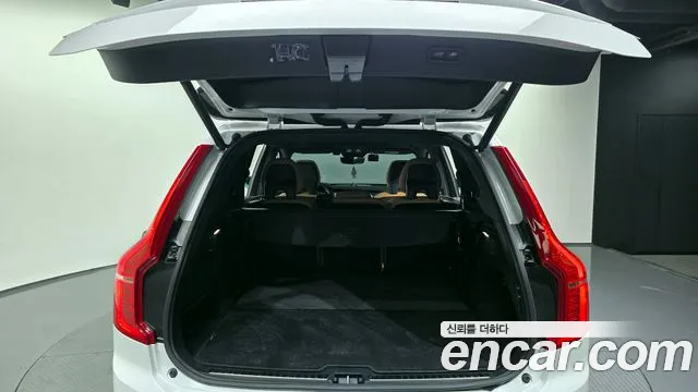 2024 Volvo XC90 2nd Gen T8 Ultimate Bright Hybrid Sold VIN YV1LFH603R1227279 – exterior detail