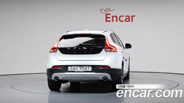 2019 Volvo V40 Cross Country D3 Sold VIN YV1MZ72K0K2183638 – photo 23