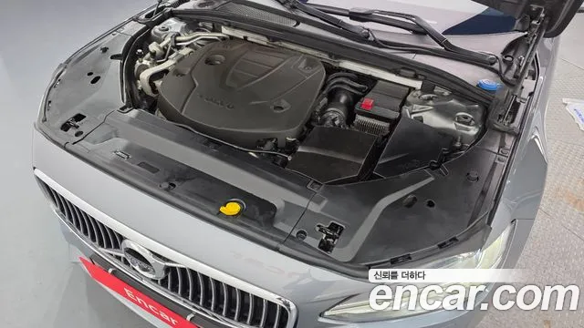 2018 Volvo S90 D5 AWD Inscription VIN YV1PS68ACJ1036123