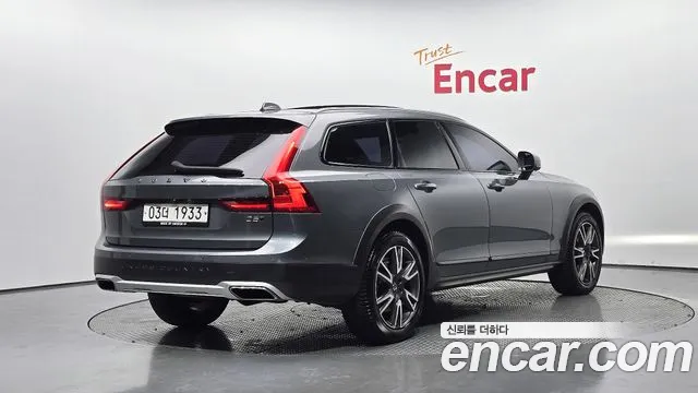 2019 Volvo V90 Cross Country D5 PRO AWD VIN YV1PZ68TCK1069050