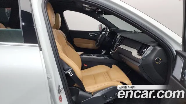 2019 Volvo XC60 2nd Gen D5 Inscription Sold VIN YV1UZ68T111111111 – photo 13