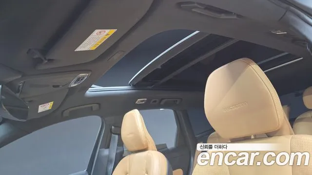 2019 Volvo XC60 2nd Gen D5 Inscription Sold VIN YV1UZ68TCK1314561 – trunk area