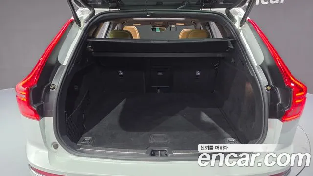 2019 Volvo XC60 2nd Gen D5 Inscription Sold VIN YV1UZ68TCK1325211 – photo 16