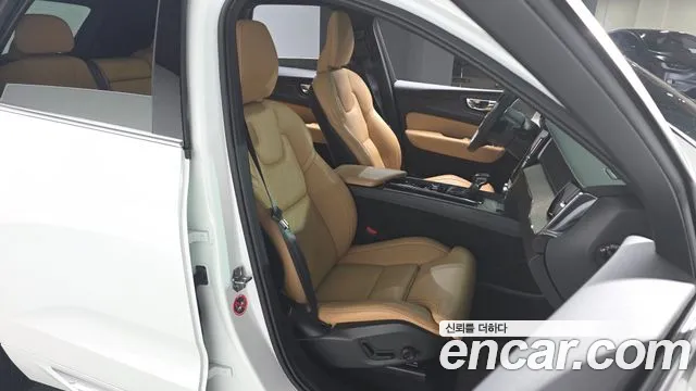 2019 Volvo XC60 2nd Gen T6 Inscription Sold VIN YV1UZA22CK1220990 – photo 13