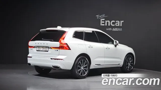 2019 Volvo XC60 2nd Gen T6 Inscription Sold VIN YV1UZA22CK1329050 – interior seats