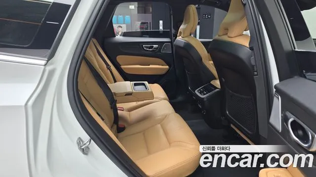 2019 Volvo XC60 2nd Gen T6 Inscription Sold VIN YV1UZA22CK1379992 – photo 17