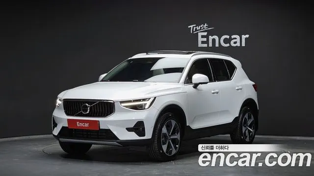 2024 Volvo XC40 B4 Ultimate Bright Sold VIN YV1XZK921R2374861 – photo 14