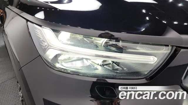2021 Volvo Xc40 B4 Inscription Sold VIN YV1XZK92CM2402524 – front exterior