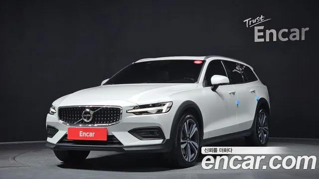 2020 Volvo V60 Cross Country 2nd Gen T5 Pro AWD Sold VIN YV1ZZ102CL1039877 – photo 19