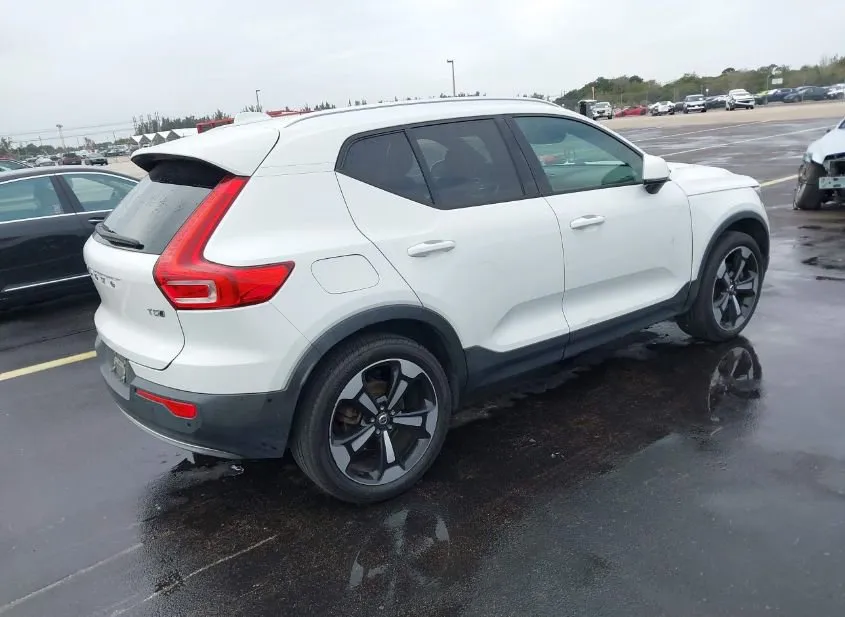 2019 VOLVO XC40 Used VIN YV4162UK9K2059076 – photo 16