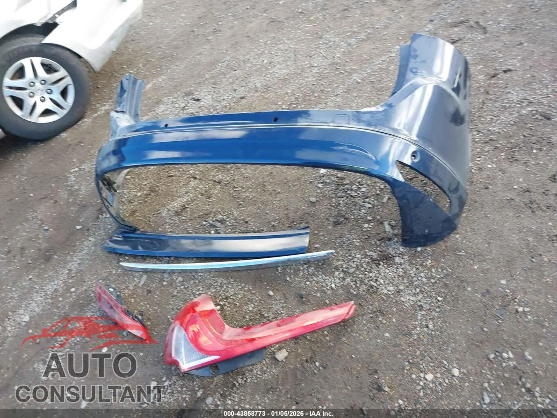 2015 VOLVO XC60 Damaged VIN YV440MDK0F2714418 – photo 12