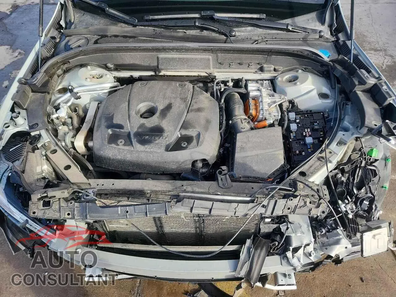 2024 VOLVO XC60 PLUS Damaged VIN YV4H60DL1R1792752 – photo 12