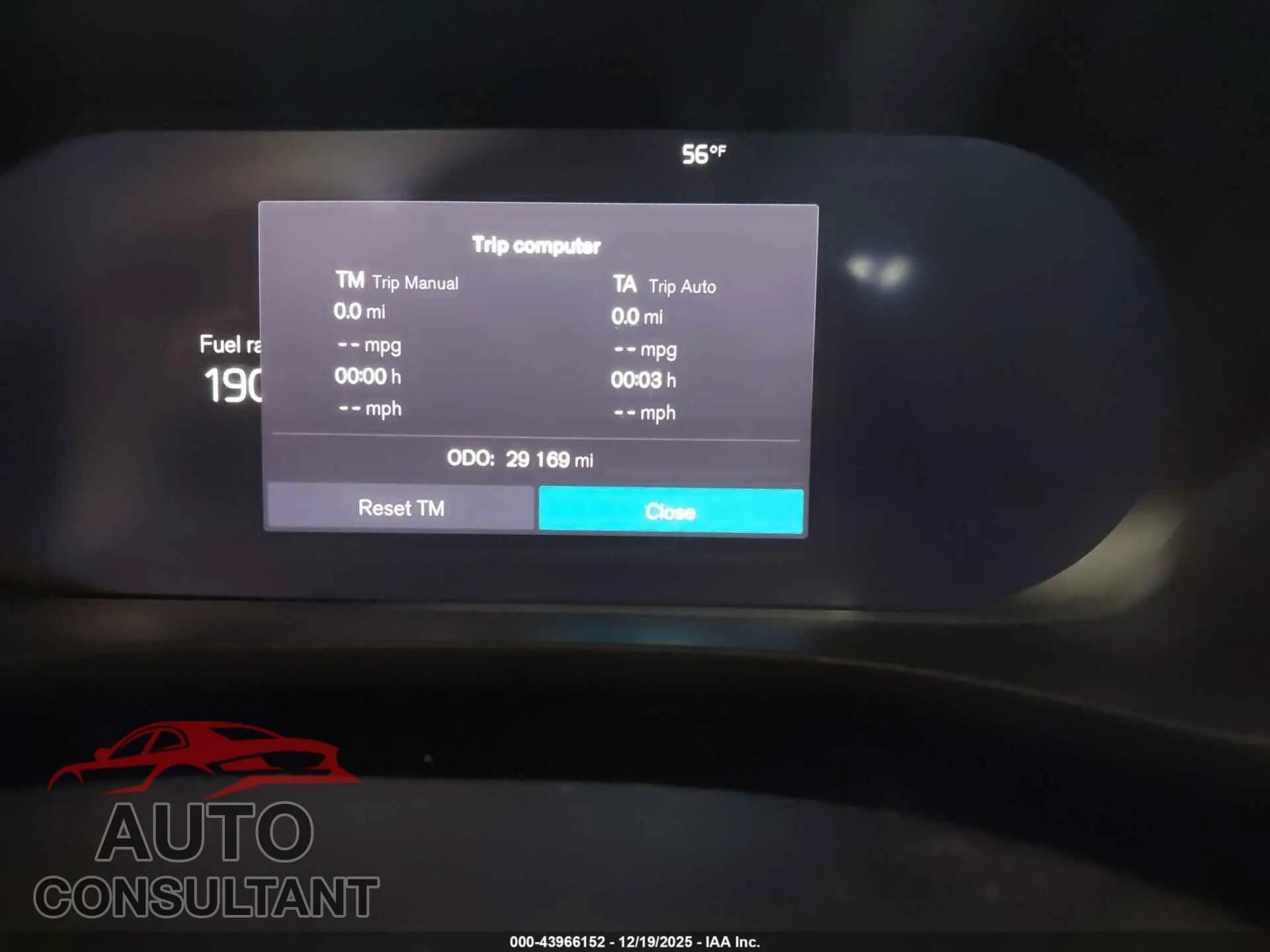2023 VOLVO XC60 Damaged VIN YV4L12RW7P1288940 – exterior detail