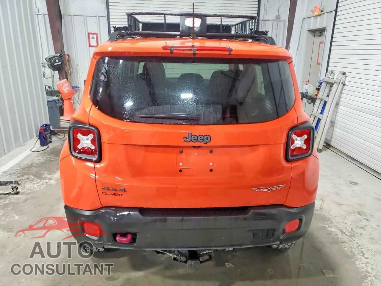 2016 JEEP RENEGADE Damaged VIN ZACCJBCT2GPE29723 – engine bay