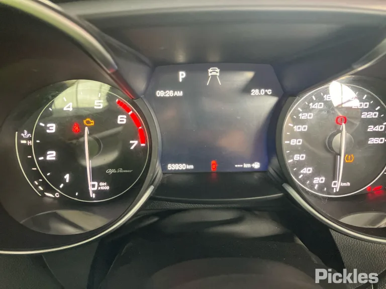 2019 Alfa Romeo Giulia Damaged VIN ZAREAELN4K7607042 – photo 24