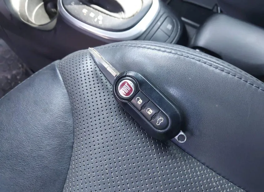 2014 FIAT 500L Used VIN ZFBCFACH7EZ021632 – dashboard